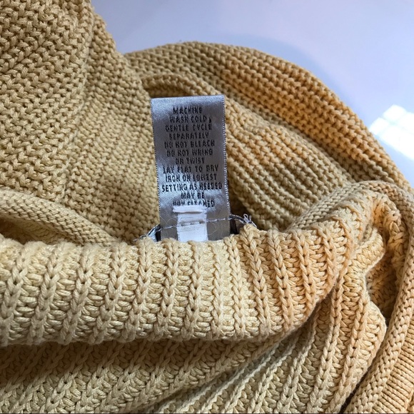 Chico’s Knitted Sweater 2 - Picture 8 of 8